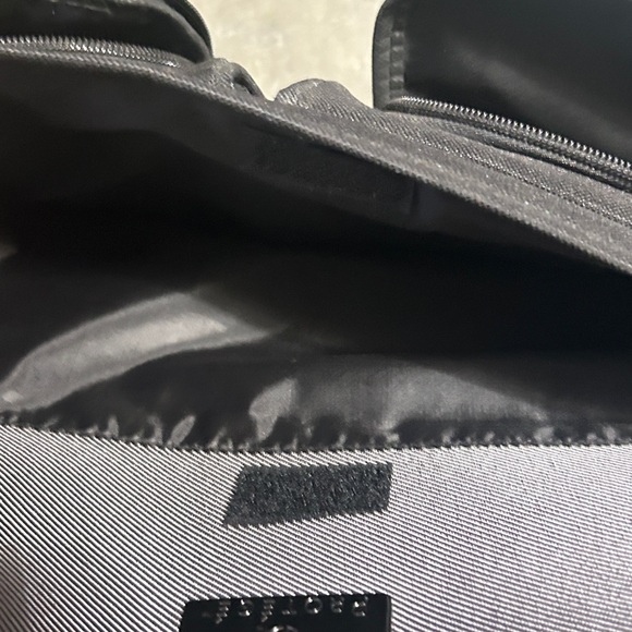 Classic Black Men's Soft Carry On Rolling Business Briefcase - Picture 8 of 9